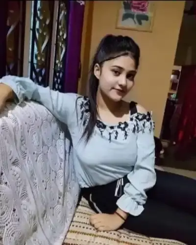 Call Girls Service in Teosa